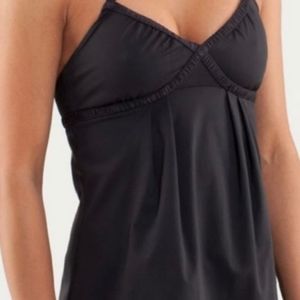Lululemon top black